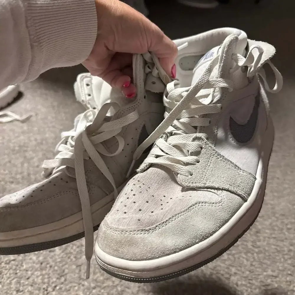 Jordan Air Jordan 1 Zoom CMFT 2 Sneakers - Particle Grey  8.5
